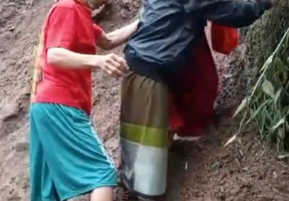 Longsor di Desa Jingkang Purbalingga, 6 KK Terisolir