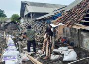 Gelombang Pasang Terjang Besuki Situbondo, Warga Diminta Waspada!