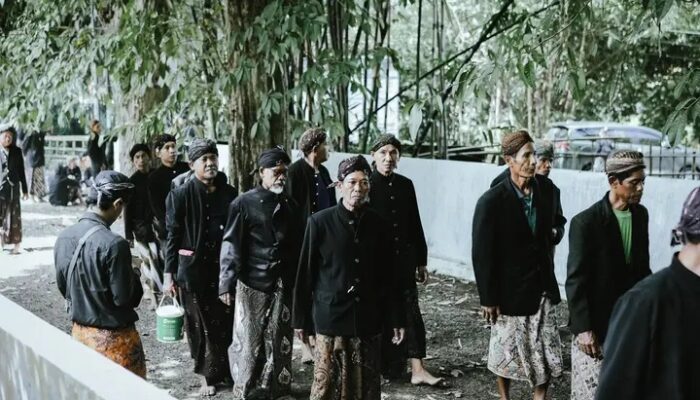 Perlon Unggahan, Tradisi Masyarakat Adat Bonokeling Banyumas Sambut Ramadan