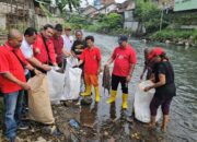PDIP Kota Yogya Bersama Walikota Terpilih Reresik Sampah