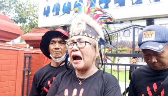 Salam Lima Jari dan GAKK Geruduk DPRD Nganjuk, Soroti Dugaan Pelanggaran Perusahaan Pertambangan