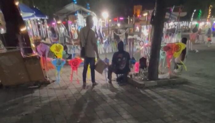 Viral! Dugaan Pungli Berkedok Pengamen di Stadion Gelora Kraksaan, Warga Resah!