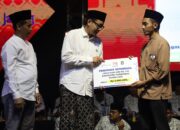 Wabup Purworejo Serahkan Hadiah Lomba Logo Hari Jadi ke-194 Kabupaten Purworejo