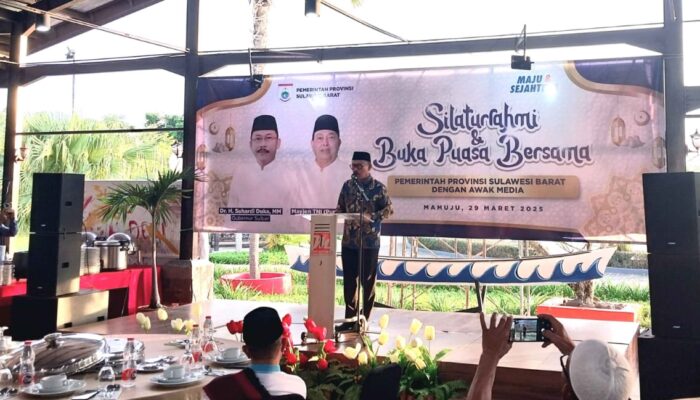 Gubernur Sulbar Suhardi Duka Gelar Bukber Bersama Wartawan, Tegaskan Pers sebagai Pilar Demokrasi