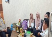 Kapolsek Taman Sambut Hangat Kunjungan Halal Bihalal dari SDN Wonocolo 1