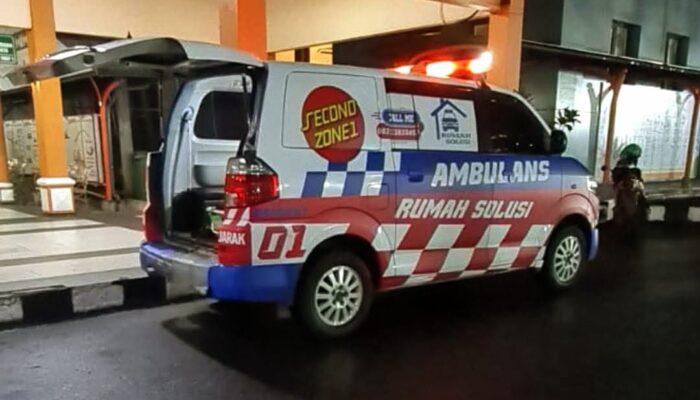 Tak Hanya Antar Pasien, Relawan Ambulans Ini Juga Ciptakan Lapangan Kerja