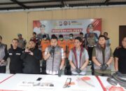 Sindikat Pencuri Pipa PT Tjiwi Kimia Dibekuk, Panjat Tembok Pakai Tangga Demi Besi Mulia