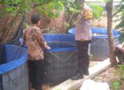 Bangkitkan Swasembada Pangan, Bhabinkamtibmas Wedoro Genjot Budidaya Ikan Patin