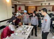 Polres Situbondo Mitigasi Narkoba, Kapolres Jadi Teladan dengan Ikut Tes Urine Pertama Kali