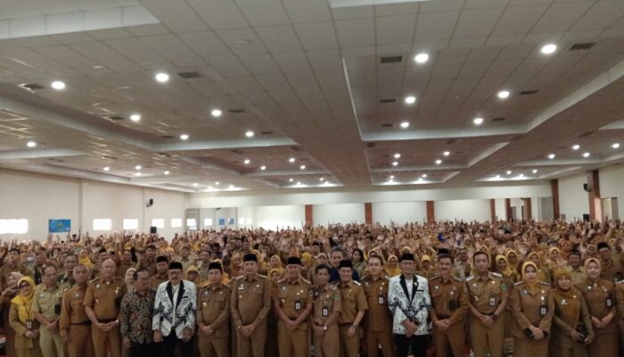 Hadiri Halal Bihalal Guru SD-SMP se-Kota Malang, Walikota Dorong Peningkatan Kompetensi Guru