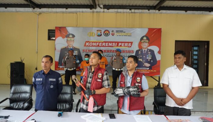 Aksi Nekat di Gudang Karantina, Dua Karyawan Mebel Gasak Kabel, Langsung Dicokok Polisi