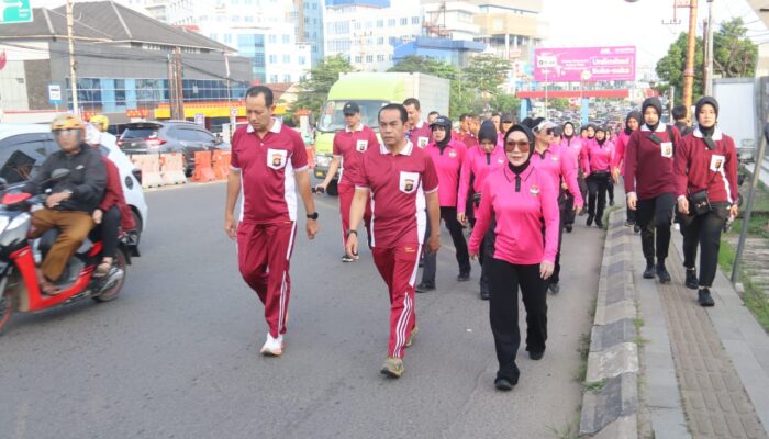 Meriahkan HUT YKB ke-45, Bhayangkari Polda Sumsel Gelar Olahraga Bersama dan Bazar UMKM