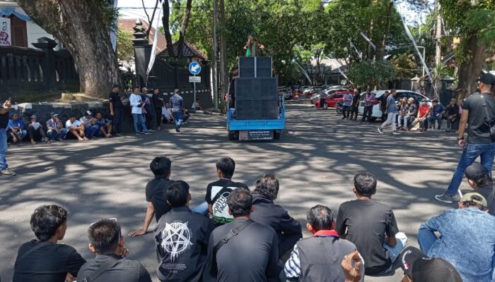 Tuding Ijazah Palsu Jokowi, MMPJ Malang Raya Desak Roy Suryo Cs Diproses Hukum