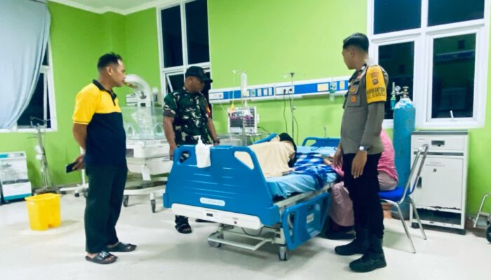 Diduga Tertukar Racun dengan Air Minum, Remaja di Mamuju Dievakuasi Bhabinkamtibmas ke RS Sulbar