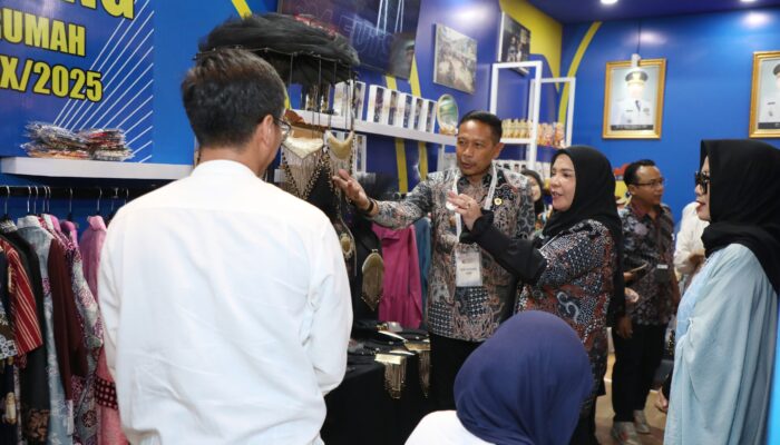 Booth UMKM Diserbu Pengunjung di Indonesia City Expo Munas VII Apeksi 2025