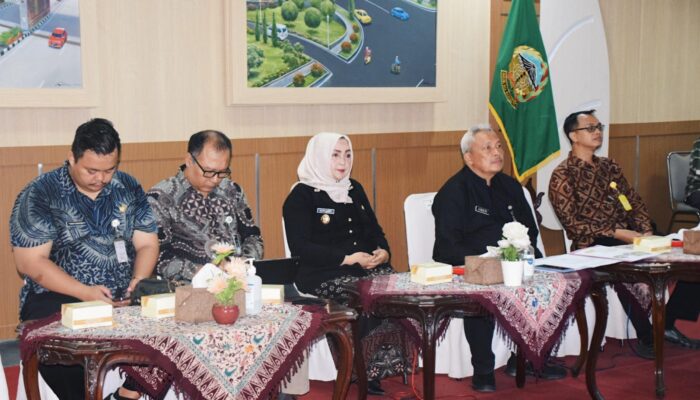 Trayek Penataan Kawasan Hutan, Upaya Penyelesaian Persoalan Penguasaan Tanah