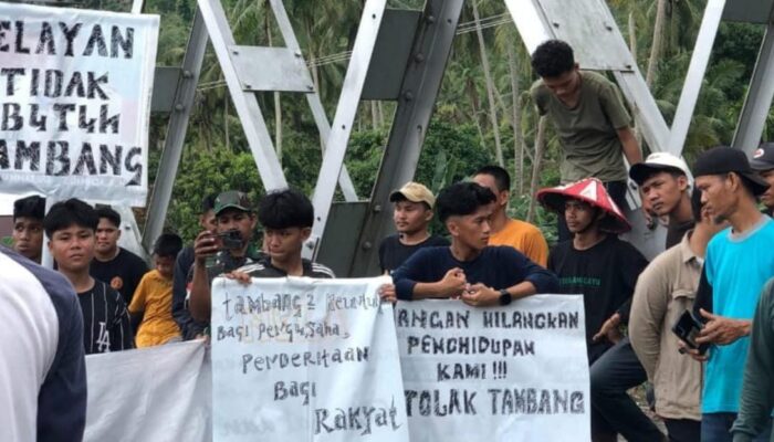 Warga Tubo Tolak Tambang Pasir, Sungai adalah Nafas Kehidupan
