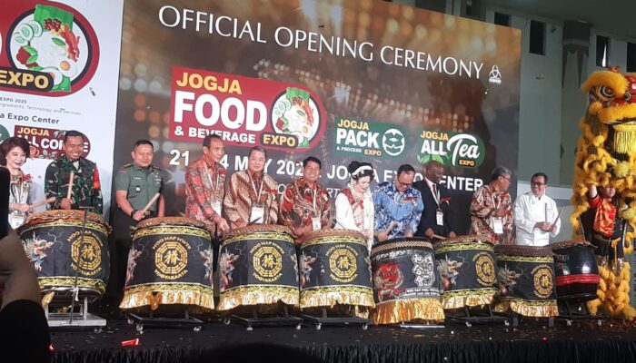 Tabuh Tambur Tandai Dibukanya Pameran Jogja Food & Beverage Expo 2025