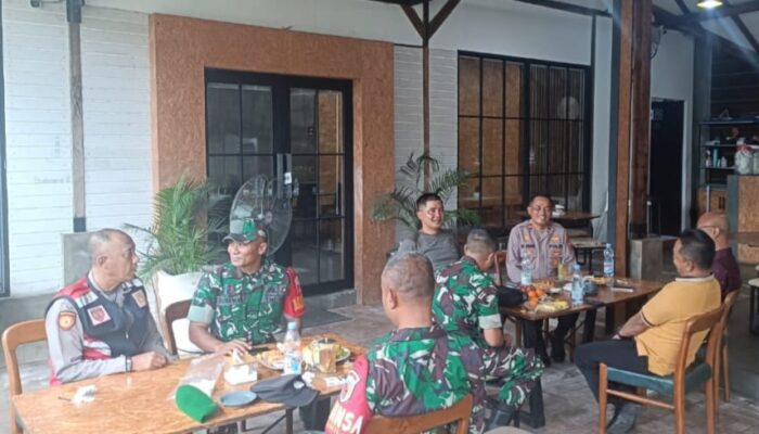 Jumat Curhat di Krian: TNI, Polri, dan Satpol PP Bahas Kamtibmas Bareng Warga