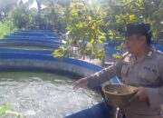 Tinjau Upaya Warga Budidaya Perikanan, Bhabinkamtibmas Berharap Ketahanan Pangan Optimal