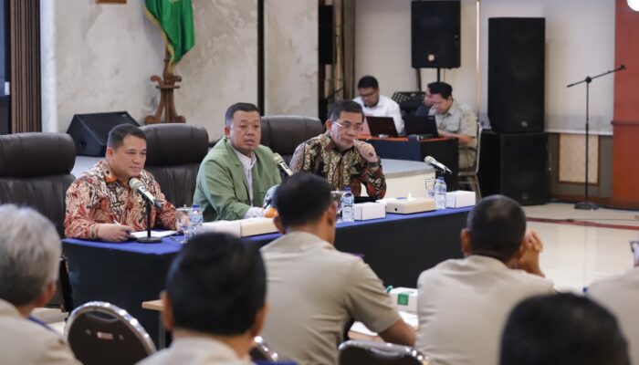 Hadir di Kanwil BPN Provinsi Jatim, Menteri Nusron Dorong Percepatan Penyelesaian Masalah Pertanahan
