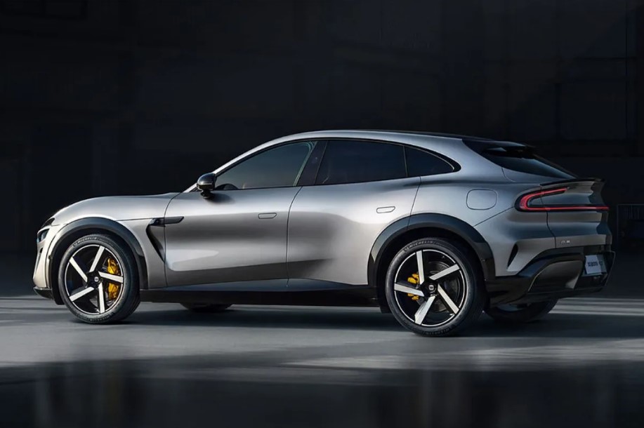 Xiaomi Luncurkan SUV Listrik YU7