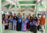 Bentuk Apresiasi, Kapolres Situbondo dan Forkopimda Bagikan Sembako kepada Buruh Tani Usai Panen Raya Jagung