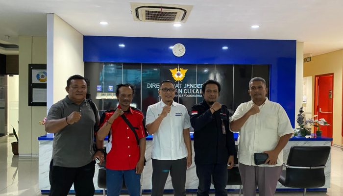 Pererat Silaturahmi, Awak Media di Semarang Audiensi dengan Bea Cukai Kanwil Jateng