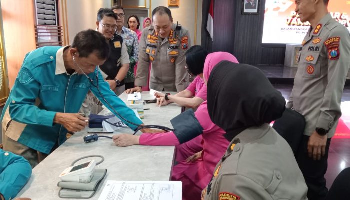 Ratusan Remaja dan Perempuan Antusias Ikuti Vaksin HPV di Polresta Malang Kota