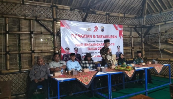 Tirakan Hari Bhayangkara ke-79 di Bener : Seruan Guyub Rukun Menjaga Negeri