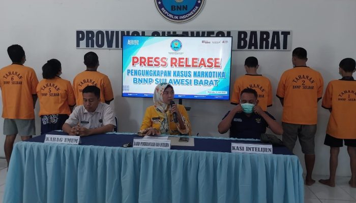 Geger! BNNP Sulbar Tangkap 12 Tersangka Sabu, Oknum Kades & Istri Jadi Otak Peredaran