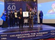 Amazing! Sam Tito Terpilih Raih 6.0 Award Trends Summit 2025 di Bali