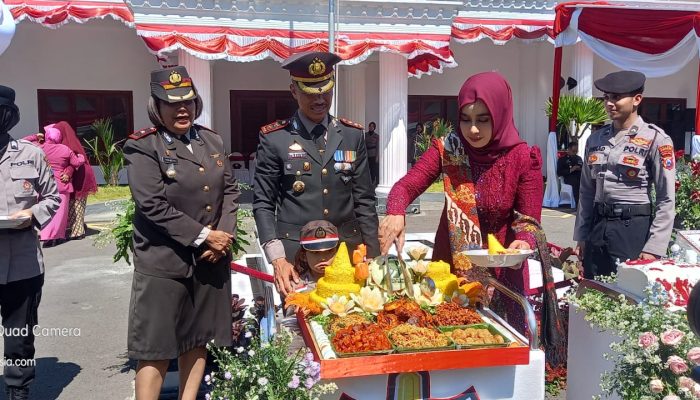 Semarak Hari Bhayangkara ke-79, Komunitas Cinta Kamtibmas Gelar Syukuran Rakyat dan Bagikan 1.500 Porsi Makanan Gratis