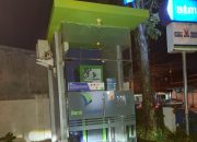 ATM Bank Sulselbar Mamuju Gelap Total, Warga Kesal: Masa Harus Pakai Senter Sendiri?