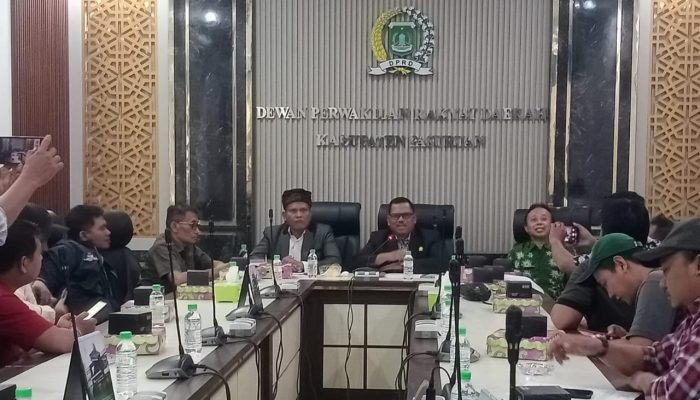 Viral Pemberitaan Anggota DPRD Pasuruan Dipanggil KPK, Ketua DPRD, Samsul Hidayat Menepis dan Merasa Keberatan