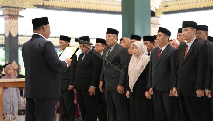 Bupati Sleman : Pejabat Tinggi Harus Kembangkan Kreatifitas untuk Tingkatkan Kesejahteraan Warga
