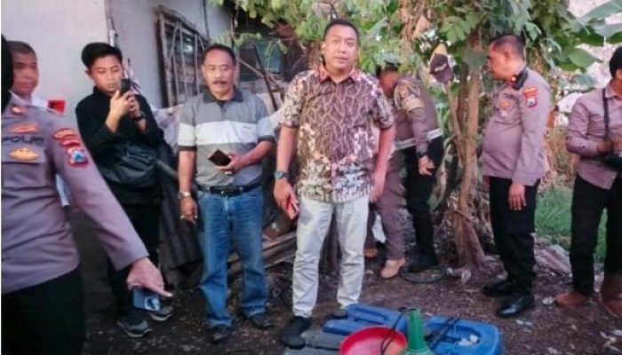 Bupati Situbondo Gerebek Penimbun BBM di SPBU Kalianget, Puluhan Jerigen & Motor Diamankan
