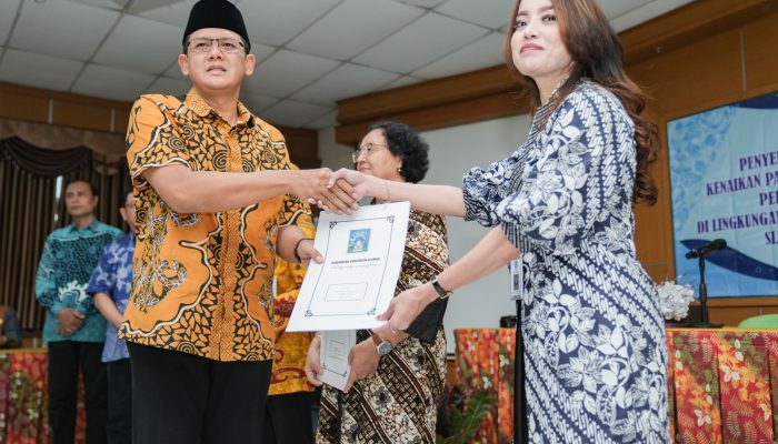 37 Pejabat Pemkab Sleman Terima SK Kenaikan Pangkat, Wabup Dorong ASN Tingkatkan Kinerja