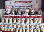 Polisi Gerebek Pabrik Beras Oplosan di Sidoarjo, 12,5 Ton Disita