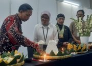 Tumpengan Selamatan Awali Jogja Fashion Week 2025