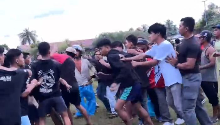 Bentrok Usai Laga Sepak Bola di Tapalang, Warga Luka Akibat Dugaan Tusukan