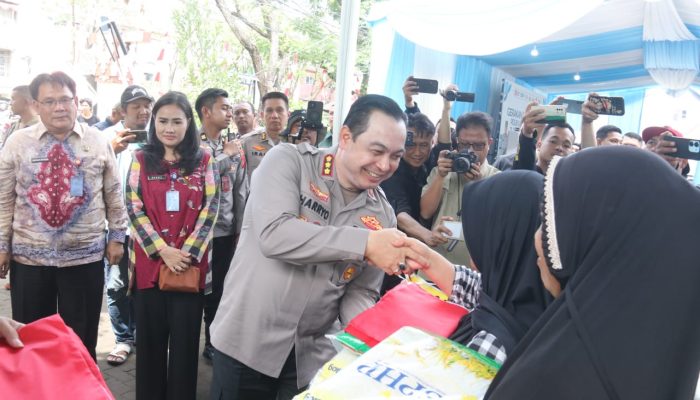 Polda Sumsel, Perum Bulog Sumsel dan Babel Salurkan Beras SPHP