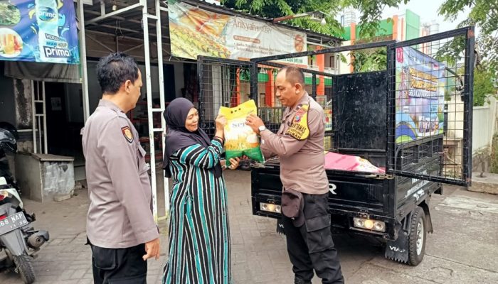 Polsek Buduran Jemput Bola, Beras Murah Langsung ke Depan Rumah Warga