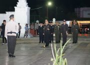 Kapolres Lahat Pimpin Apel Kehormatan & Renungan Suci HUT ke-80 RI di TMP Puspa Bhakti