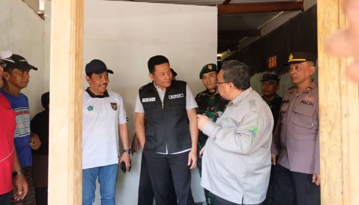 Subandi Tinjau RTLH, Pemkab Sidoarjo Kucurkan Rp 30 Juta per Rumah