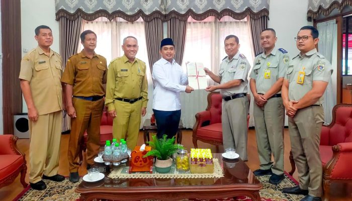 Kantah Kota Pasuruan Serahkan 35 Sertipikat Aset Pemkot, Kokohkan Kepastian Hukum dan Transparansi Aset Daerah