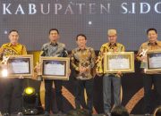 Kapolresta Sidoarjo Terima Radar Surabaya Award 2025 atas Inovasi Ketahanan Pangan