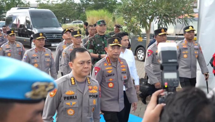 Kapolri Jenderal Listyo Sigit Resmikan SPPG Polresta Sidoarjo dan Groundbreaking 13 Gedung Baru di Jatim