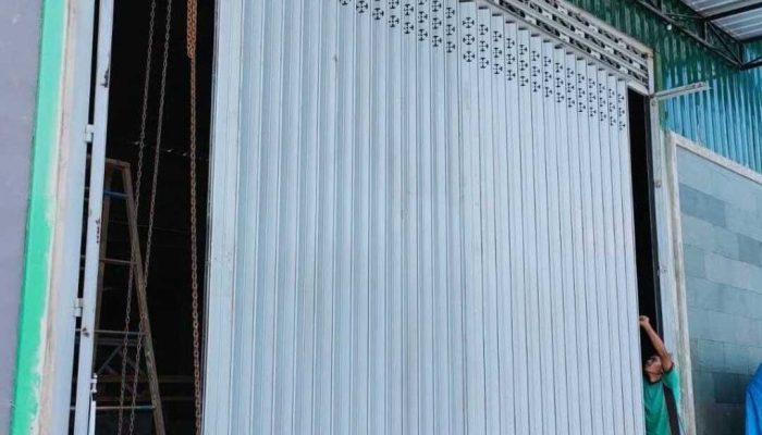 Mengenal Bengkel Las Mahkota: Ahli Pintu Harmonika Surabaya yang Andal