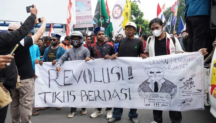 Aliansi Lampung Melawan Gelar Aksi Damai, Ribuan Massa Suarakan Aspirasi